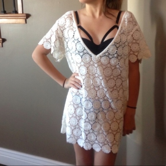 Victoria’s Secret Crochet Swim Cover Up - Picture 1 of 3